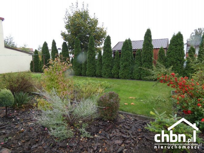 solidny-dom-z-pieknym-ogrodem-60044-sprzedam.jpg