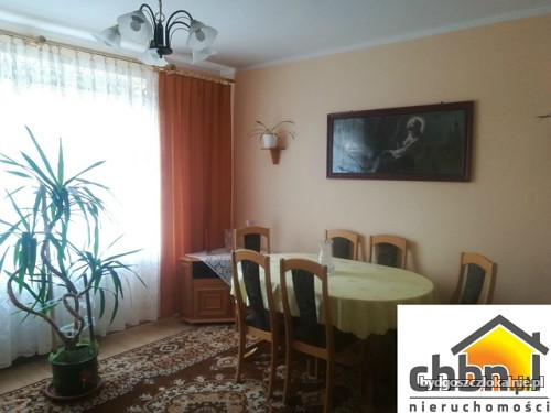dwa-mieszkania-lokal-uslugowy-centrum-chojnic-60056-zdjecia.jpg
