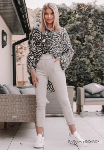 koszula-w-panterke-amari-bezowa_(3).jpg