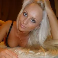 Niegrzeczna Blondyneczka Niegrzeczna Blondyneczka